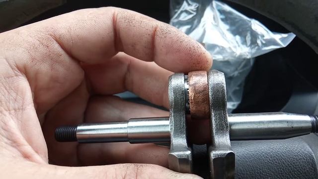 Champion 240 за 1500₽ / Приехал новый коленвал смотреть онлайн
