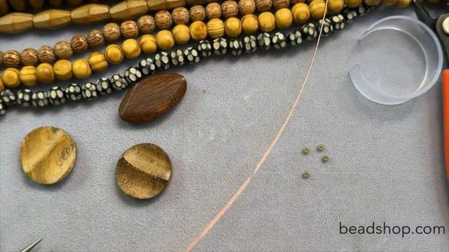Free Tip Friday: New Wood Beads & Design Ideas смотреть онлайн