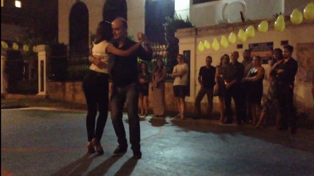 Tango em Florianópolis. Milonga na Praça. Carlos Peruzzo e Emily Ferreira, 2018 смотреть онлайн