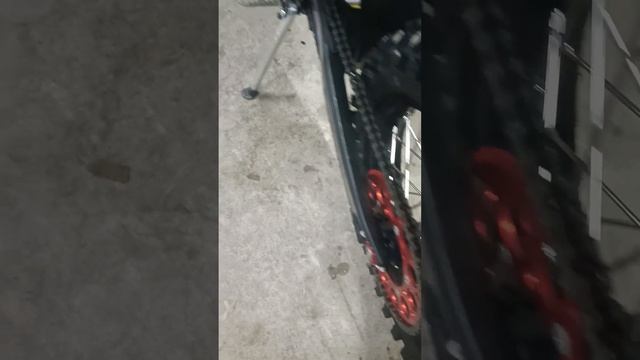 Обзор Zuumav K8 300NC на 177 двигателе. смотреть онлайн