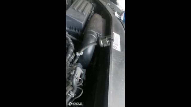 Замена клапана адсорбера Фольксваген Пассат Б6. Ошибка Р2187 смотреть онлайн