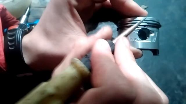 ПРАВИЛЬНАЯ УСТАНОВКА КОЛЕЦ НА МОПЕД АЛЬФА смотреть онлайн