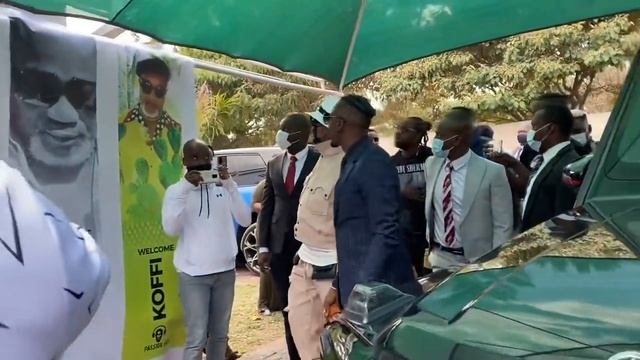 Koffi Olomide Arrives in Zimbawe at Passion Java Records exclusive by SAP смотреть онлайн