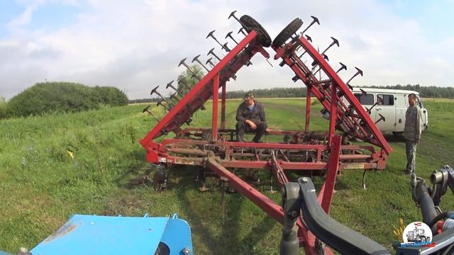 Ремонт колеса культиватора КПМ-10. Ремонт серёдки БДТ-7. Заправка комбайнов. смотреть онлайн