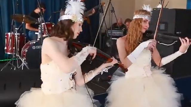 Скрипичное шоу VITELIA . Электроскрипачки Москва смотреть онлайн