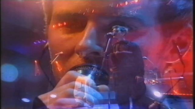 Massive Attack Risingson live on Jools Holland 1997 смотреть онлайн