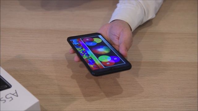 Обзор OPPO A5s - стильный долгожитель, как всегда, недешевый.