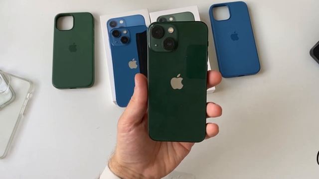 iPhone 13 Mini в 2023 году: какой цвет лучший? Green or Blue? iPhone 13 mini which color is best? смотреть онлайн