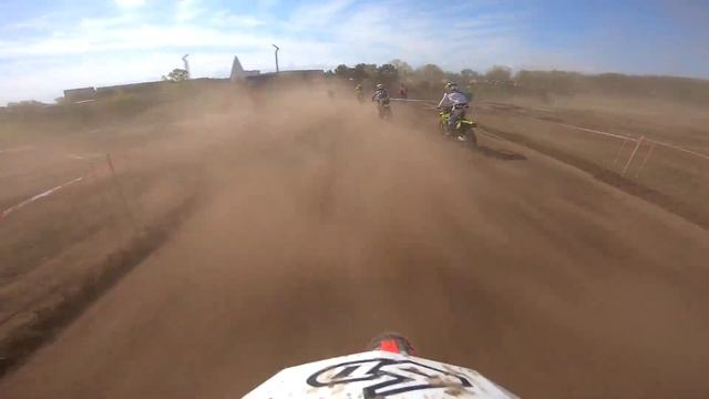 Race- мотокросс