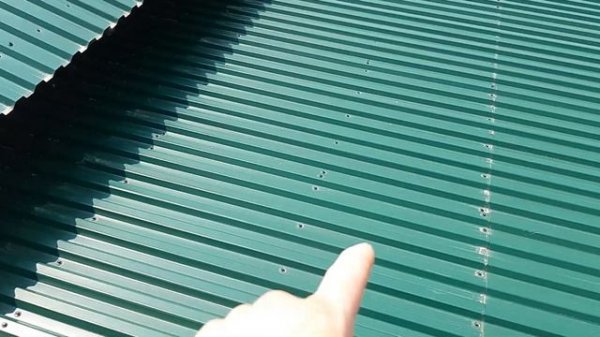 Дела строительные. Как правельно ложить профлист на крышу дома!