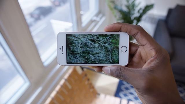 iPhone SE Review! смотреть онлайн