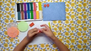 Украшения из пластилина на крышке.  I часть