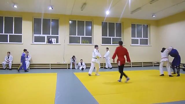 Старенькое видео- день борьбы. смотреть онлайн