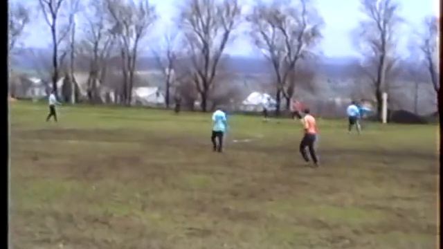 Футбол Витераны с молодёжью с Башмачка 1994год смотреть онлайн