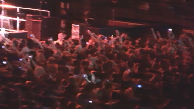 1080p - Flash for Fantasy - Billy Idol in Ljubljana смотреть онлайн