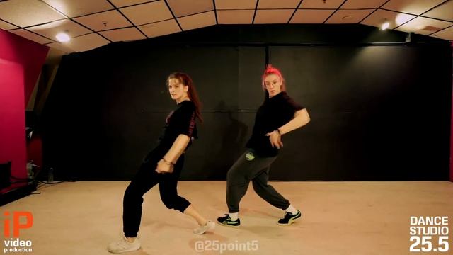 Nastya Rodionova & Lena Denisenko || Dance Studio 25.5 смотреть онлайн