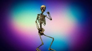 СКЕЛЕТ ТАНЦУЕТ