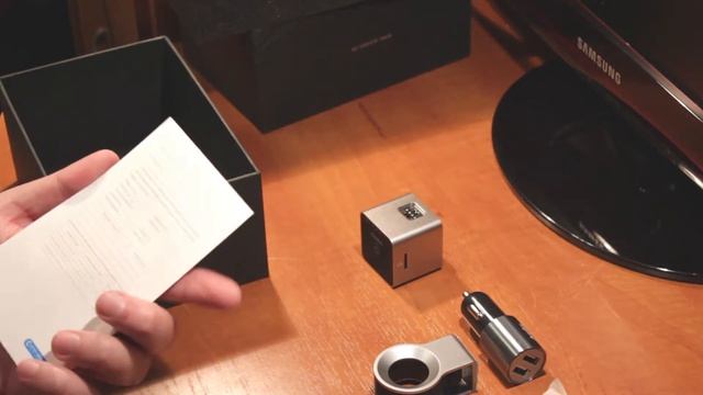 Распаковка видеорегистратора AutoBot EYE FHD