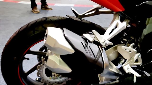 Honda CBR250RR 2021 смотреть онлайн
