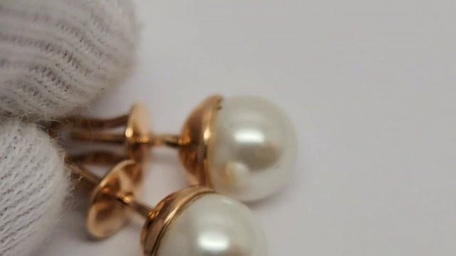 Серьги "гвоздики" c жемчугом, сделаны из золота #583 пробы, изготовлены в #СССР #золото583 смотреть онлайн