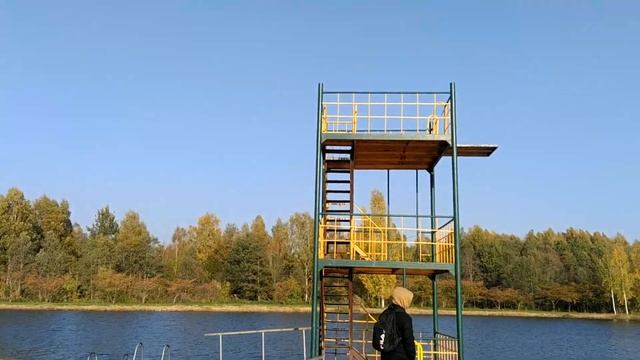 Эстония осенью,природа в Тюри.Никем непуганые птицы. смотреть онлайн