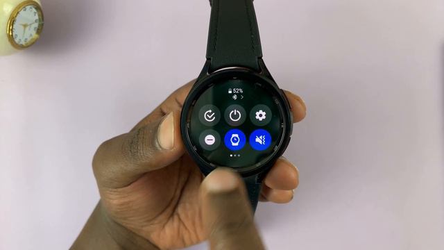 How To Enable /Disable Always ON Display On Samsung Galaxy Watch 6 /6 Classic смотреть онлайн