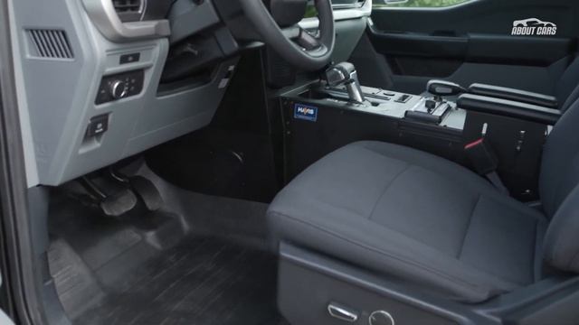 2023 Ford F-150 Lightning SSV police pickup reports for duty смотреть онлайн
