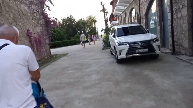 Гагра Пляж парк отеля Кавказ прогулка по Гагре.