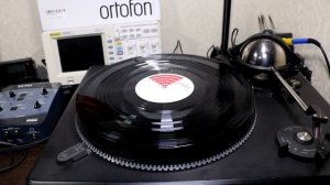 Живая легенда: Корвет-038-стерео