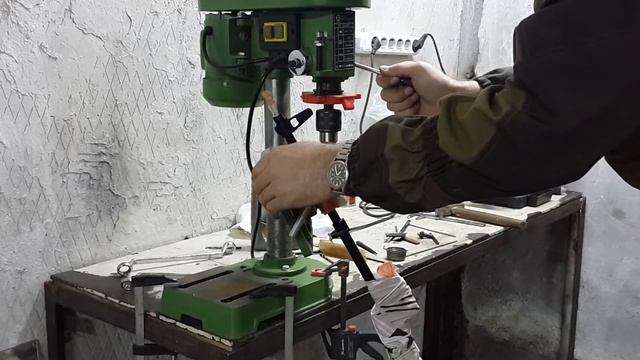 Регулировочный винт в газовой камере ВПО-209 (АКМ) смотреть онлайн