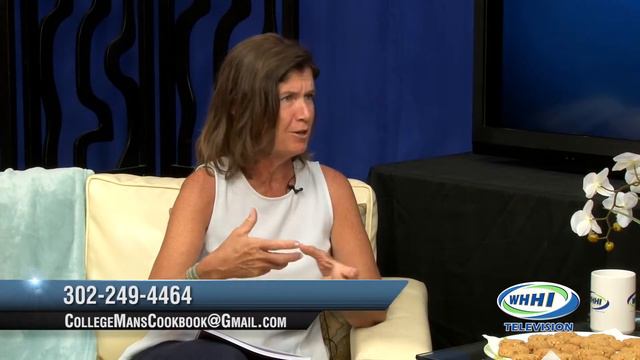 TALK OF THE TOWN | Carrie Hirsch, College Man's Cookbook | 8-22-2017 смотреть онлайн