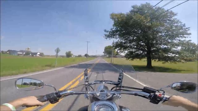 2012 Yamaha V Star 950 Tourer Test Drive смотреть онлайн