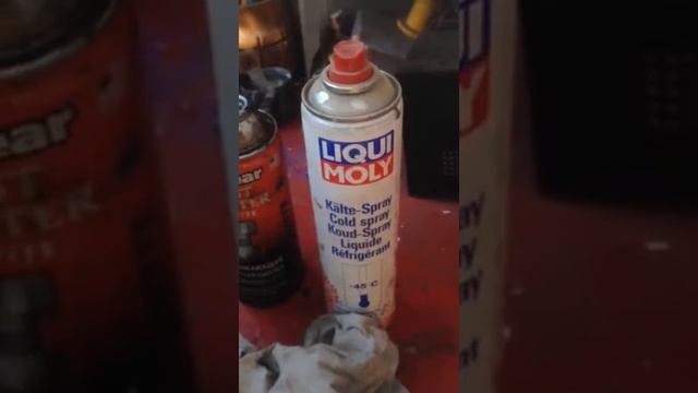 Как я выкручивал шпильку из выхлопного коллектора смотреть онлайн