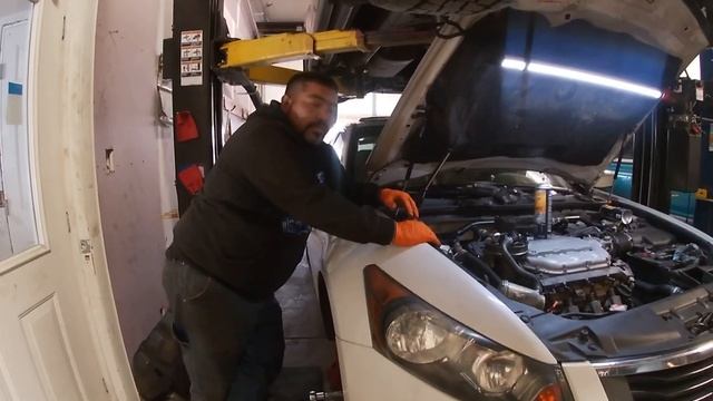 2008 honda accord 3.5 timing belt job done/ banda de tiempo terminada part 3 смотреть онлайн