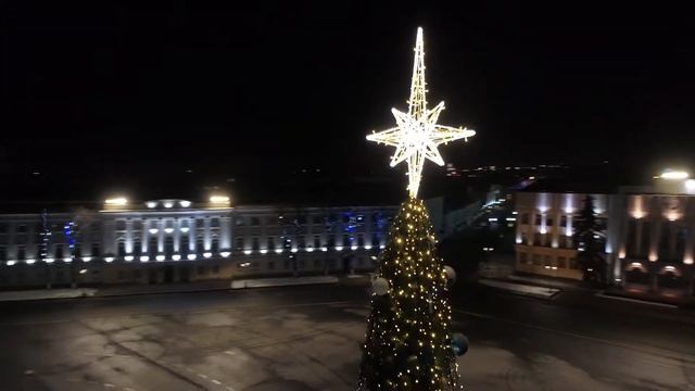 ГЛАВНАЯ НОВОГОДНЯЯ ЕЛКА ОТ СБЕРБАНКА - ЯРОСЛАВЛЬ 2021 смотреть онлайн