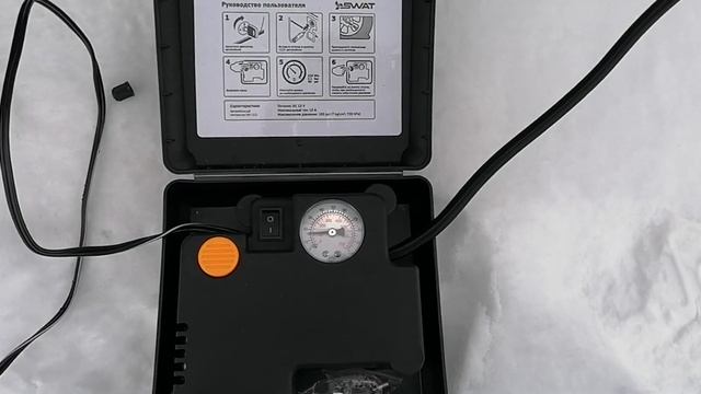 Автомобильный компрессор SWAT SWT-212. Переднее правое колесо. смотреть онлайн