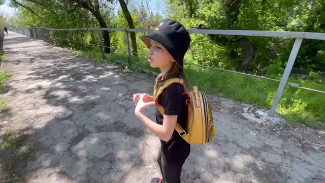 Прогулка по весеннему Изюму смотреть онлайн