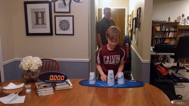 Sport Stacking : Family Relays смотреть онлайн