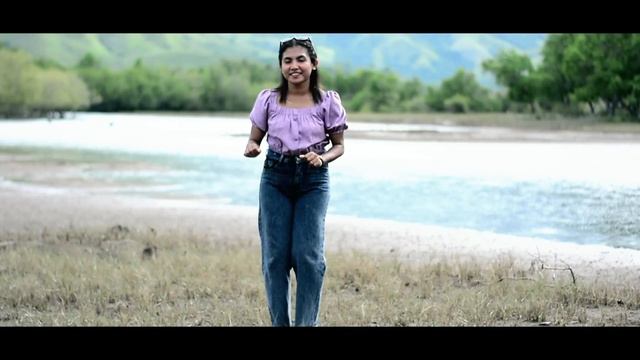 Lagu Joget Maumere Terbaru 2023_DUNIA_Cipt::Verno Ledang_Voc:Onchy Wegu смотреть онлайн