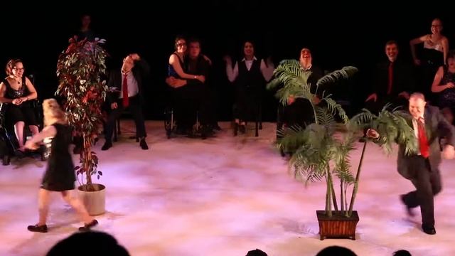 Sass and Class (2015 Recreational program) смотреть онлайн