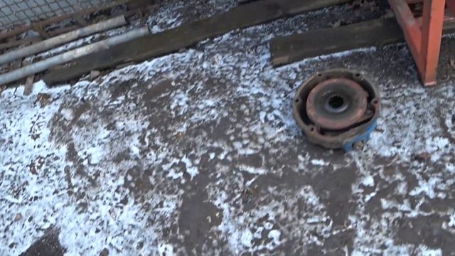 Ремонтуємо задню навіску і тормоза! Новий рік - нові ремонти! смотреть онлайн