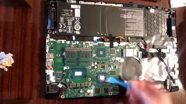 КАК РАЗОБРАТЬ НОУТБУК ACER NITRO 5 AN515\КАК ПОЧИСТИТЬ НОУТБУК ACER NITRO 5 AN515 ОТ ПЫЛИ смотреть онлайн