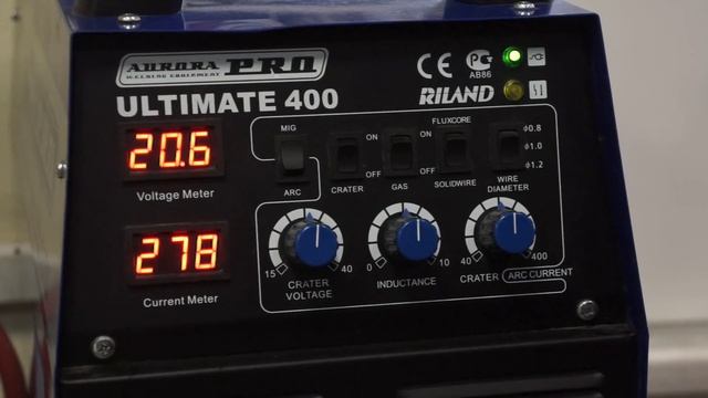 Полуавтоматы ULTIMATE 300 и ULTIMATE 400 с лёгкими подающими механизмами смотреть онлайн