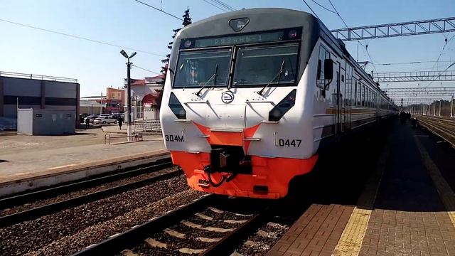 Отправление ЭД4М 0447 Фирменный Экспресс "Наше Подмосковье" со станции Луховицы. смотреть онлайн
