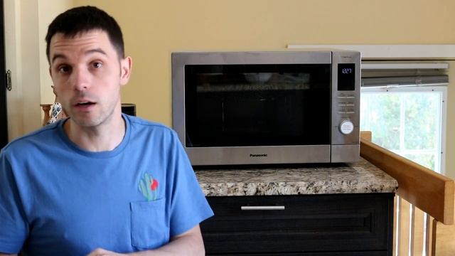 Test blogueur du micro-ondes 4-en-1 Genius de Panasonic смотреть онлайн