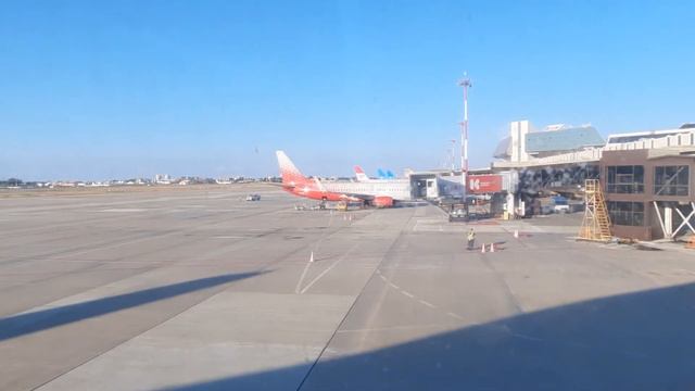 ПАРКОВКА в Сочи URSS 08/09/2020 7.00 АМ Боинг 747-400 Владивосток смотреть онлайн