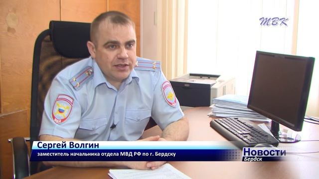 Похитили два аккумулятора с грузовика «Вольво» на охраняемой автостоянке в Бердске смотреть онлайн