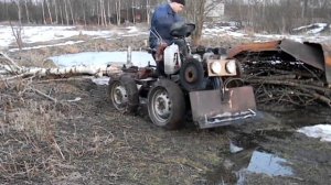 Минитрактор переломка 4х4 буксуем по грязи весной garden tractor