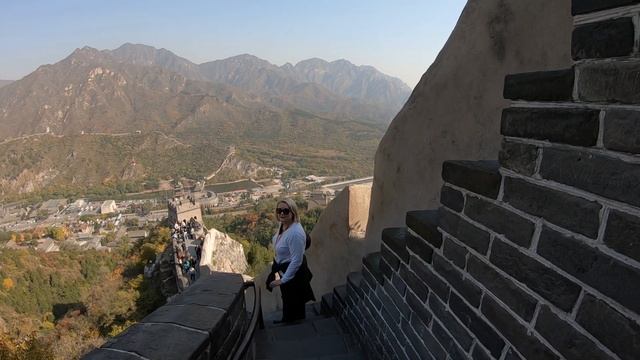 Китай: Пекин, Великая Китайская Стена, Летний дворец и утка по-пекински. смотреть онлайн