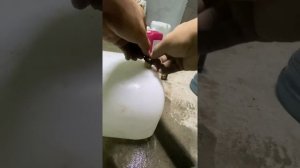 Готовлю канистру для закачки воды в систему под Давлением , пригодится тем у кого нет водопровода .